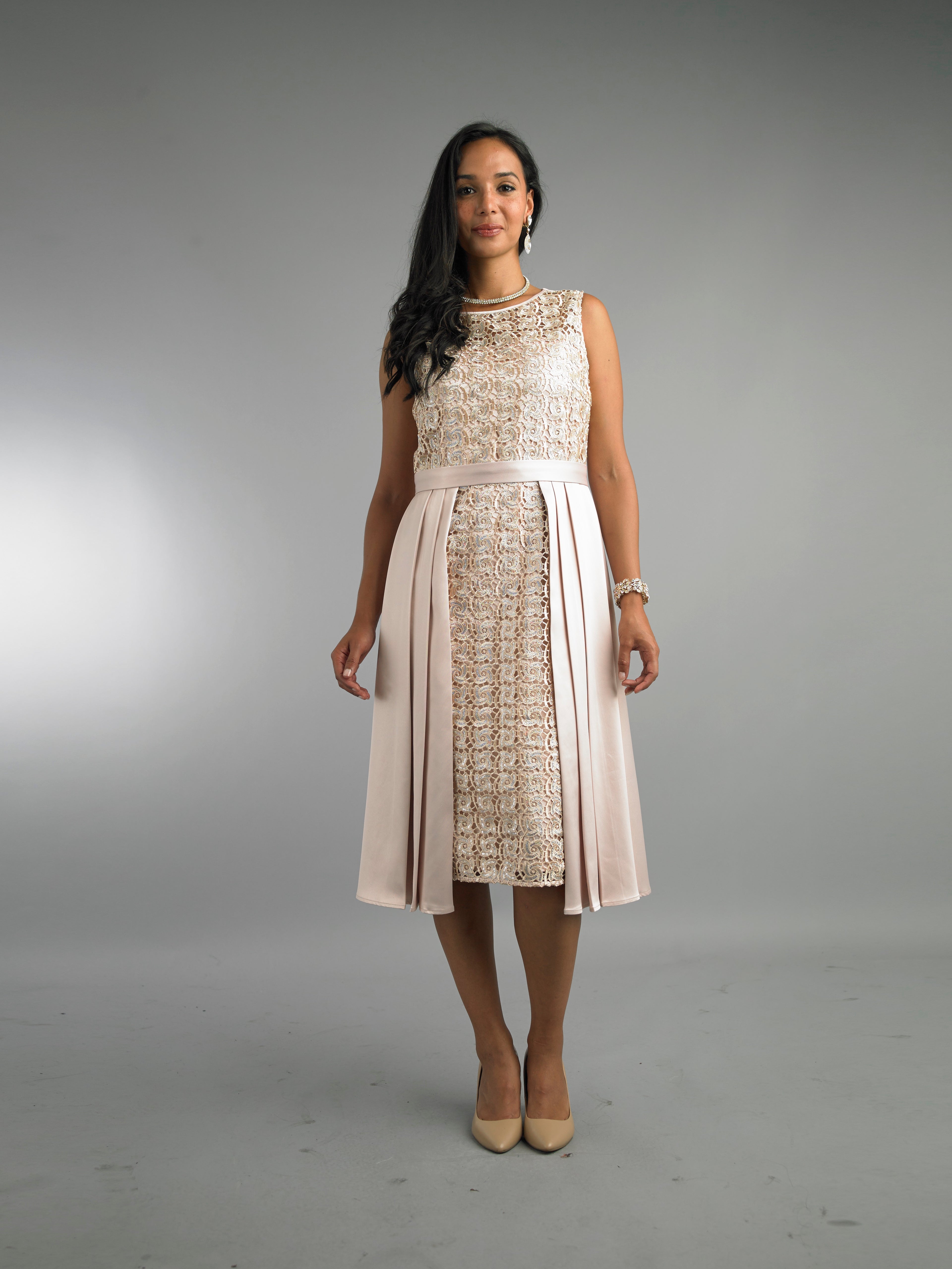 5066 - Long Sleeve Mid-Length Dress