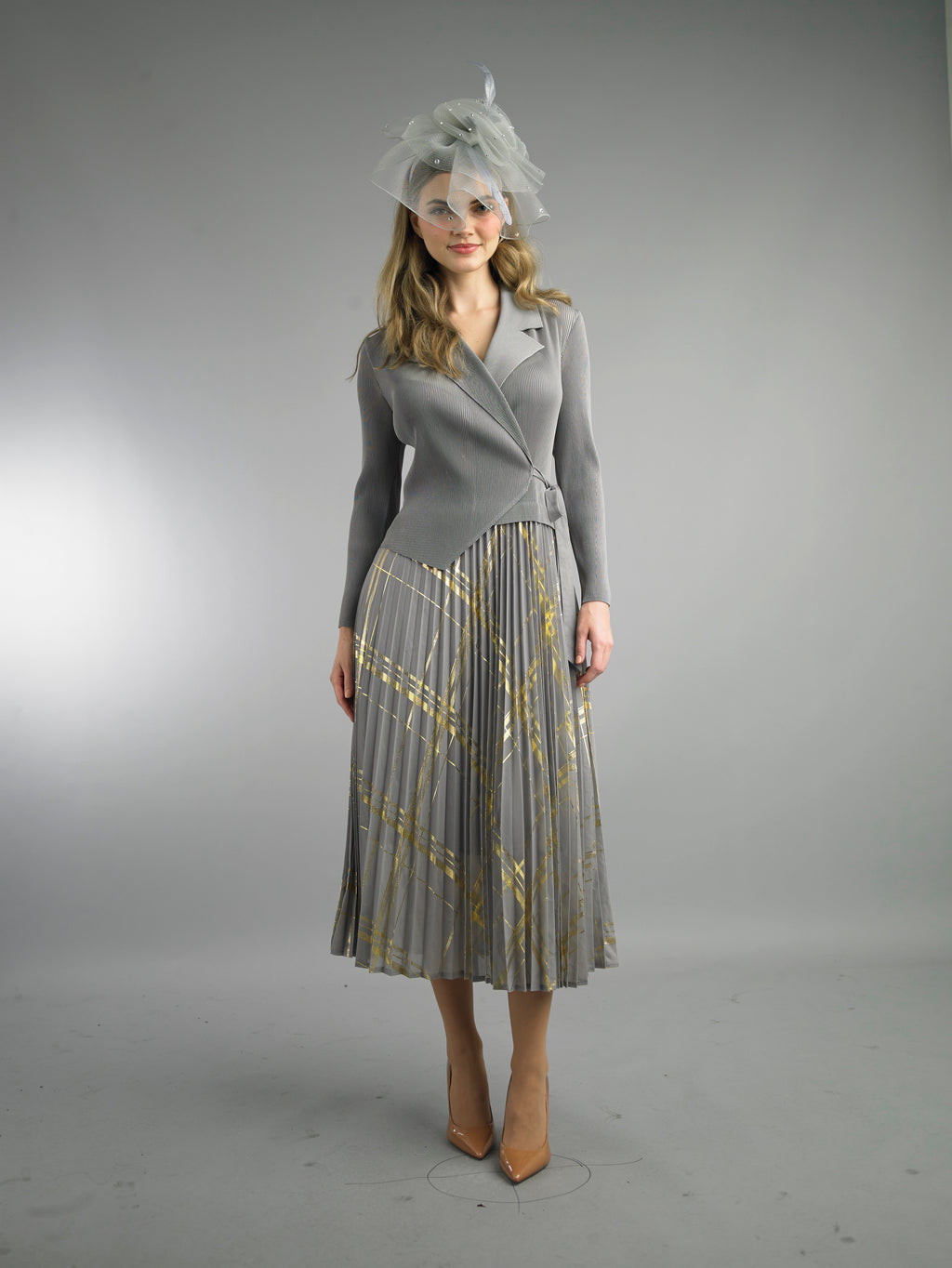 5092 - Long Sleeve Mid-Length Skirt Suit