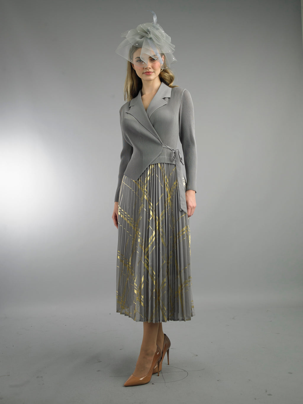 5092 - Long Sleeve Mid-Length Skirt Suit