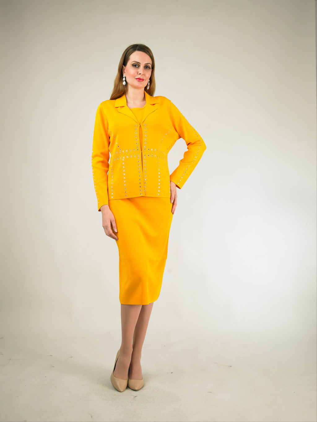 769 - 2 Piece Long Sleeve Mid-Length Skirt Suit