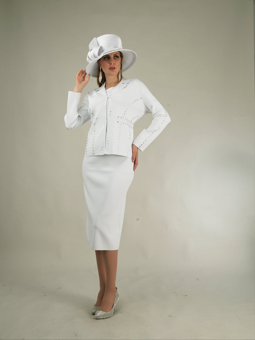 769 - 2 Piece Long Sleeve Mid-Length Skirt Suit