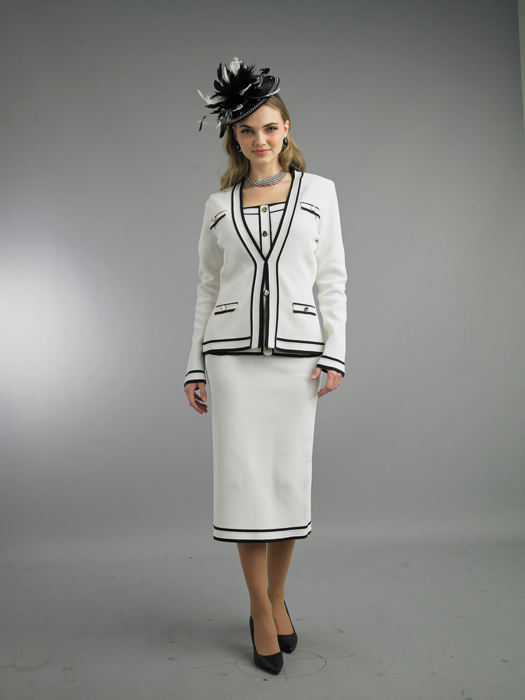 860 -  2 Piece Long Sleeve Mid-Length Skirt Suit