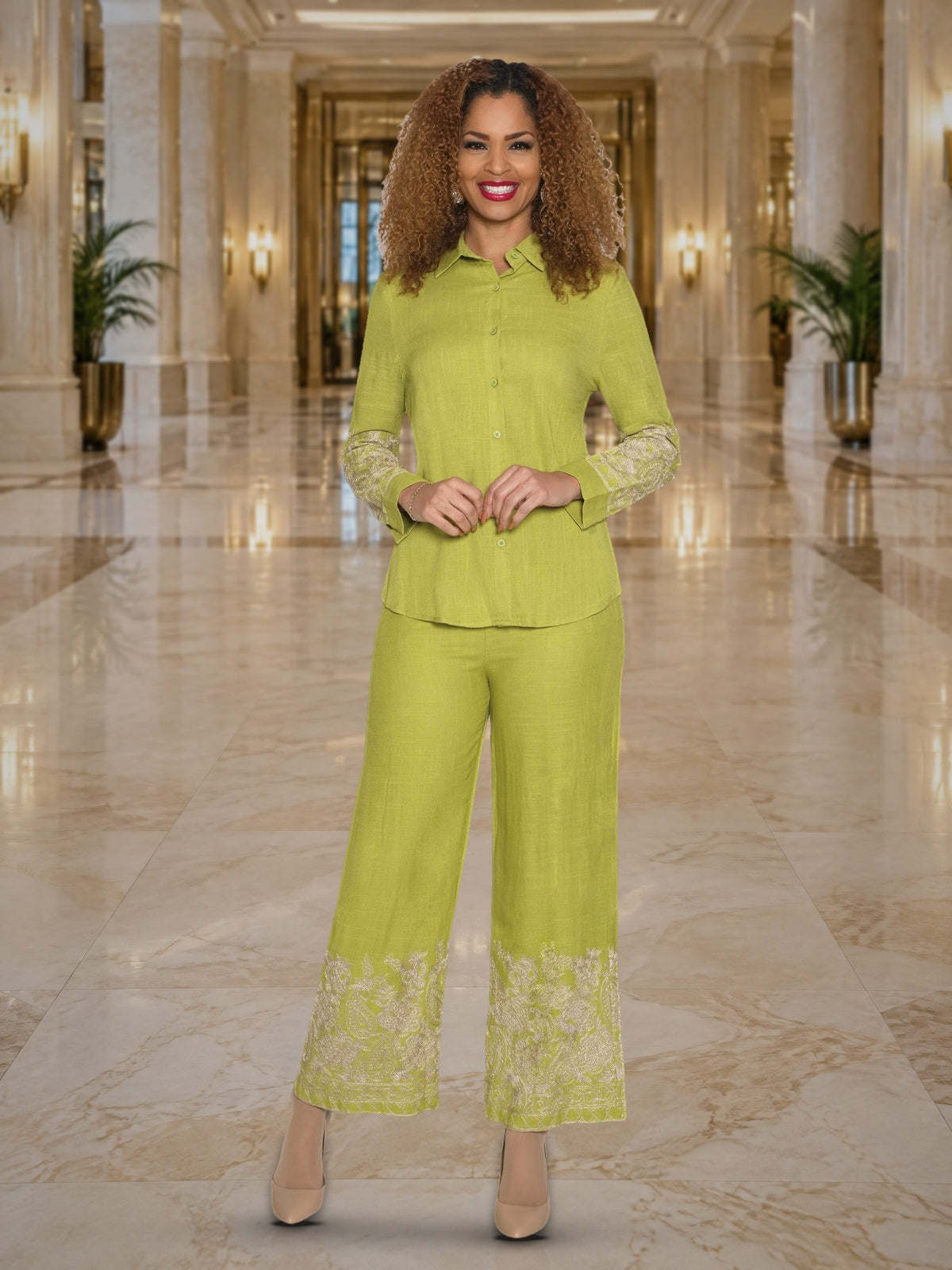 2-Piece Embroidery Pant Suit w/ Cuff Sleeves